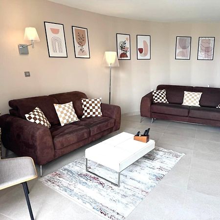 Penthouse Vue Mer Avec Rooftop,Jacuzzi,Et Parking Prive Antibes Exterior foto