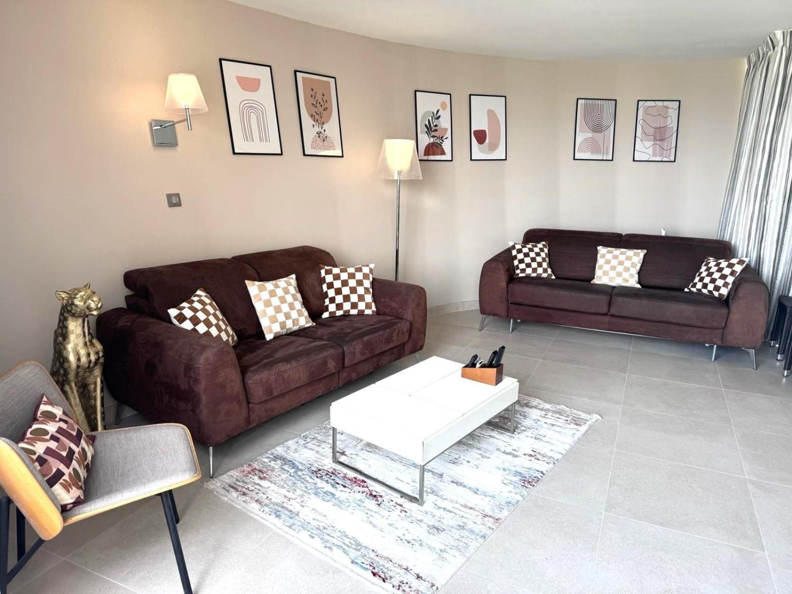 Penthouse Vue Mer Avec Rooftop,Jacuzzi,Et Parking Prive Antibes Exterior foto